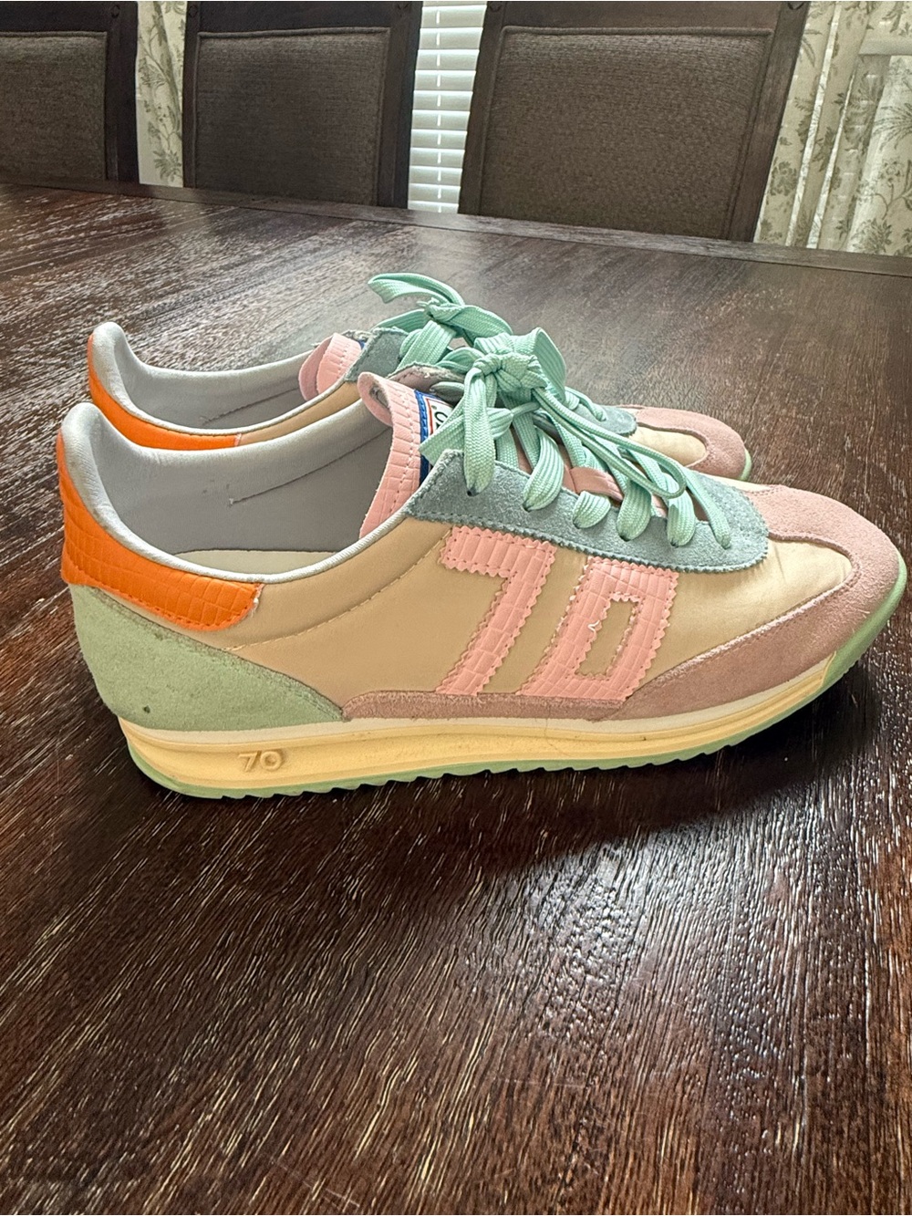 Back70s Sneakers - Easter size 40